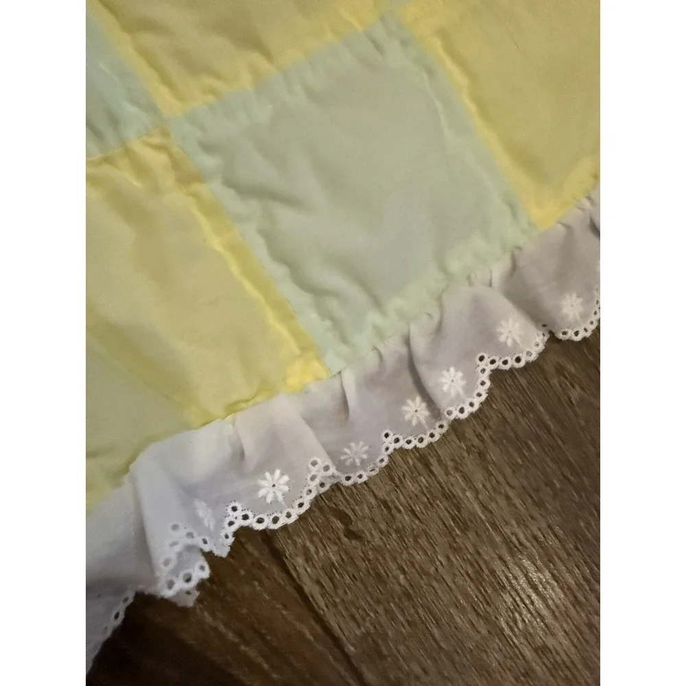Vintage Puffy Square Blanket Quilt Baby Throw Crib Green Yellow 44x32 Cottage